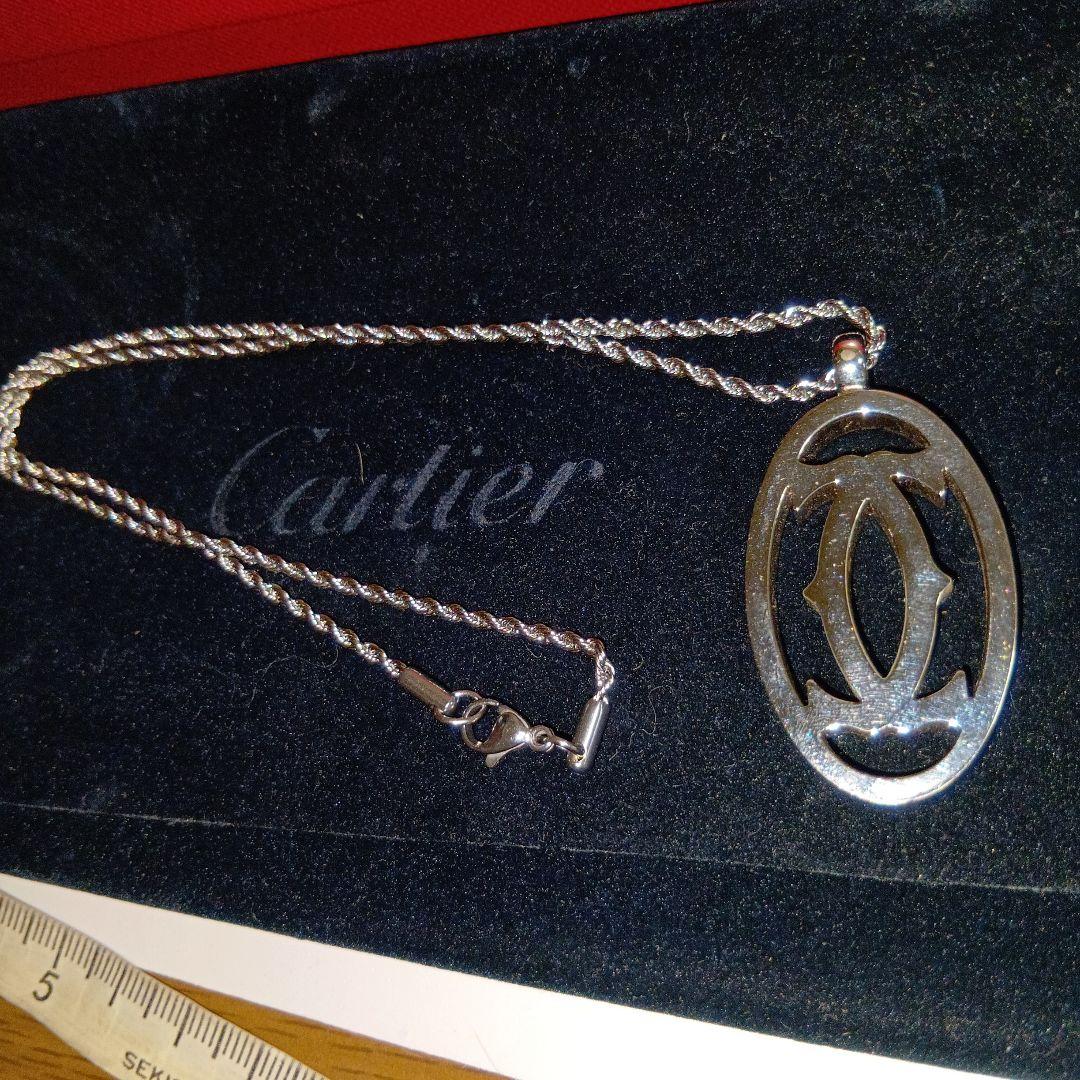 Cartier オーバルペンダントネックレス、付属品付き♥ ユニセックス