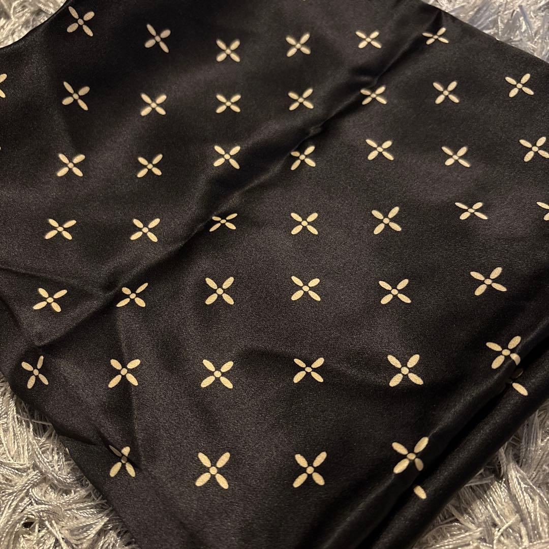 ナンバーナイン　黒 シルク　ストール