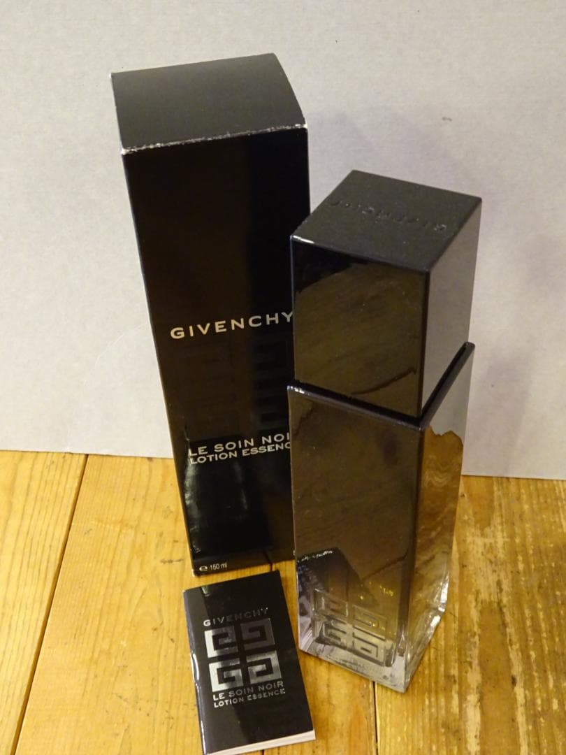 GIVENCHY ジバンシー　ソワンノワール　ローションEX　化粧水　150ml
