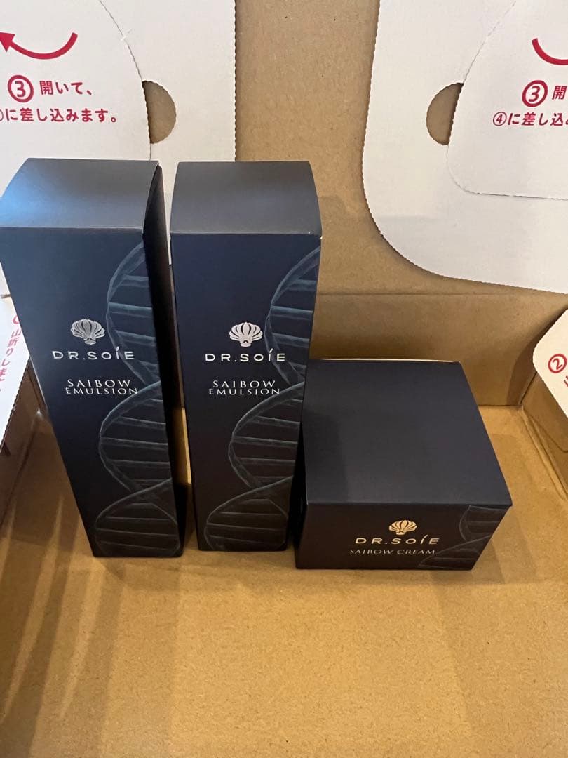 新品未使用　ドクターソワ　スキンケア　クリーム1点&エマルジョン2点