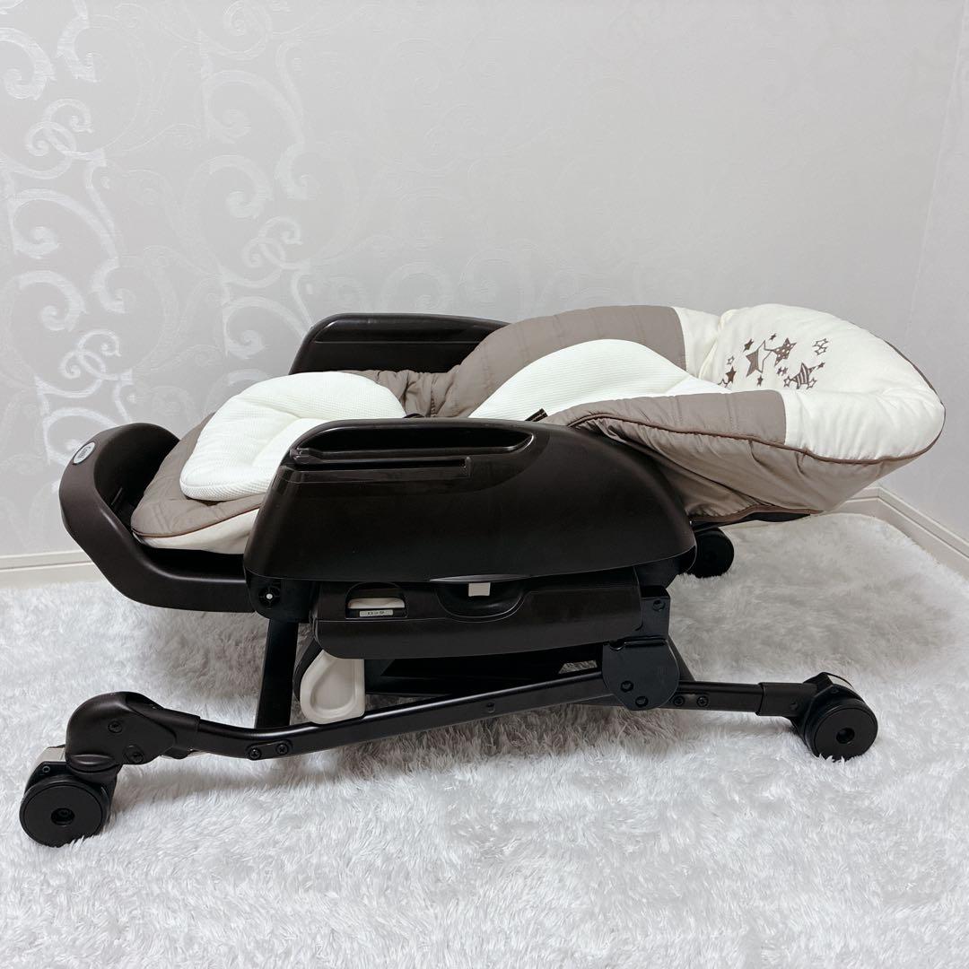 【美品】Combi コンビ ネムリラAT 新生児 自動 ハイローチェア