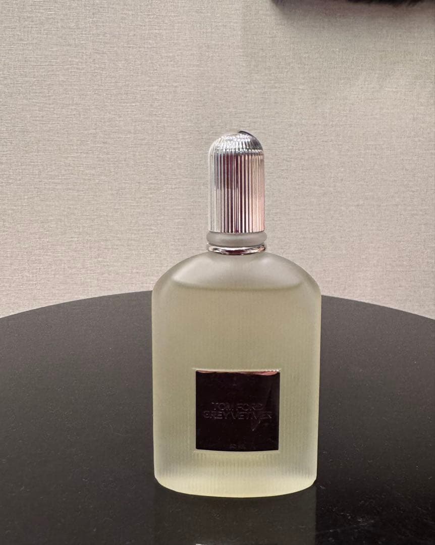 TOM FORD トム・フォード グレイ ベチバー オード　パルファム スプレィ