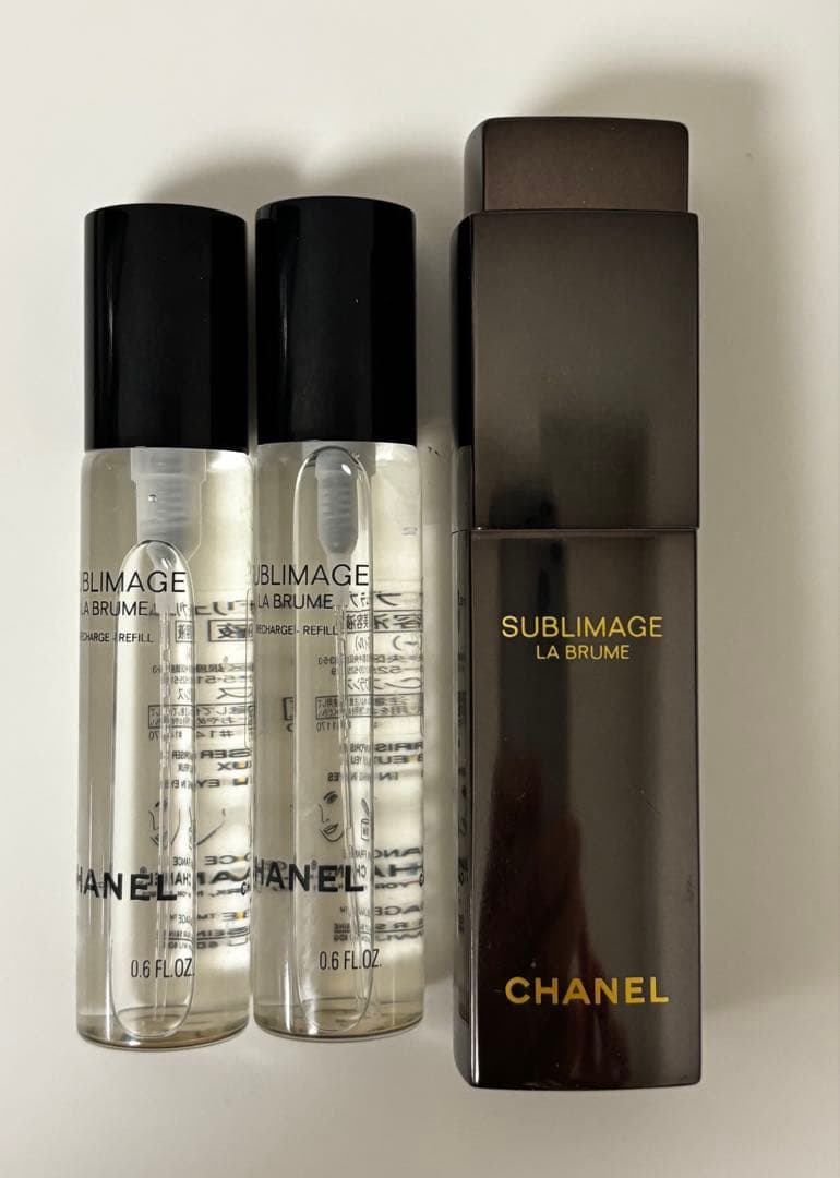 イクミン様宛　CHANEL SUBLIMAGE LA BRUME 本体＋リフィル