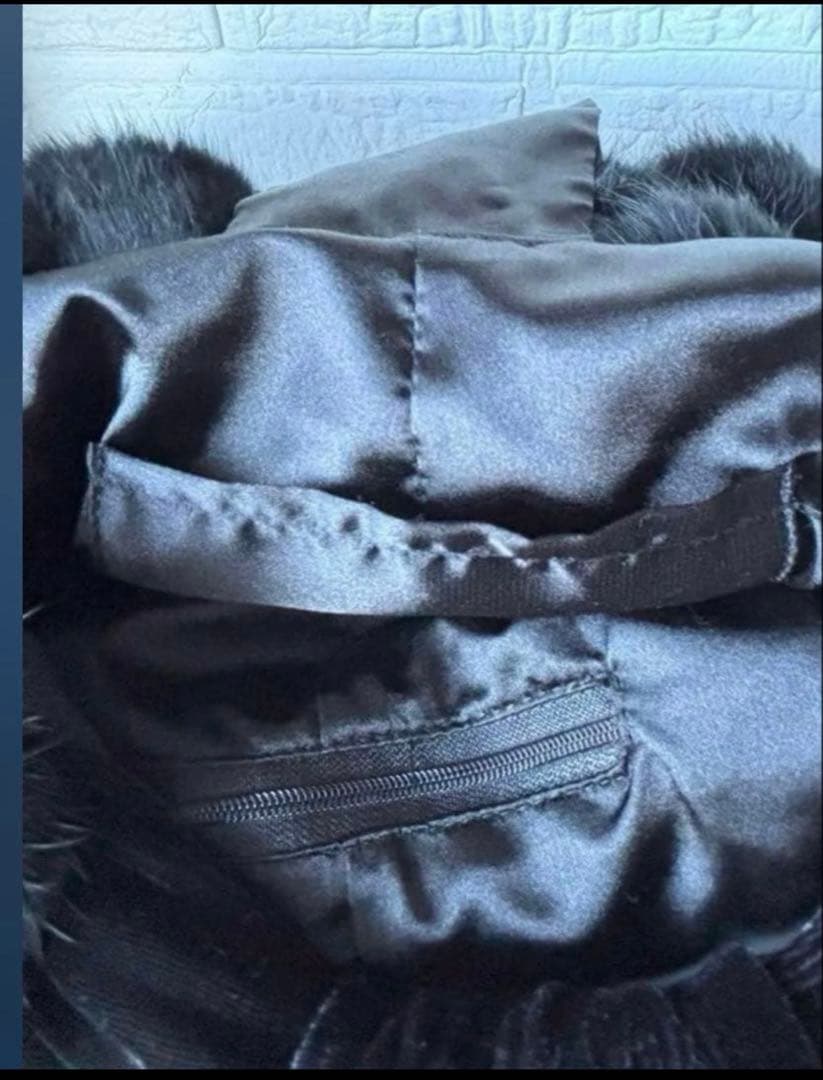 ひいです‼️高級　ファーバッグ　ミンクバッグ　パーティパック　ボンボン　上品