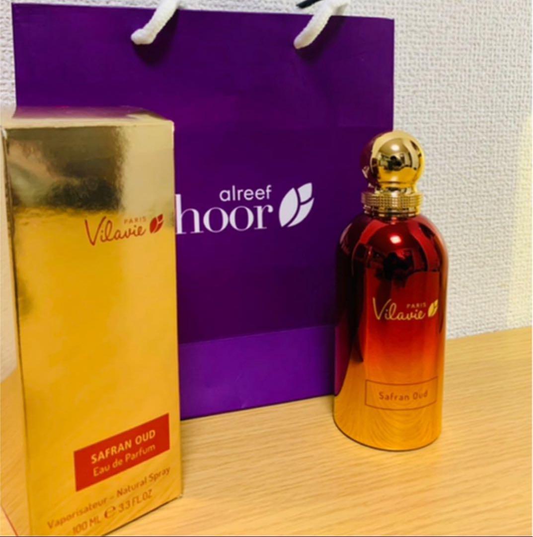 Zohoor Alreef の Safran OUD 香水 100ml