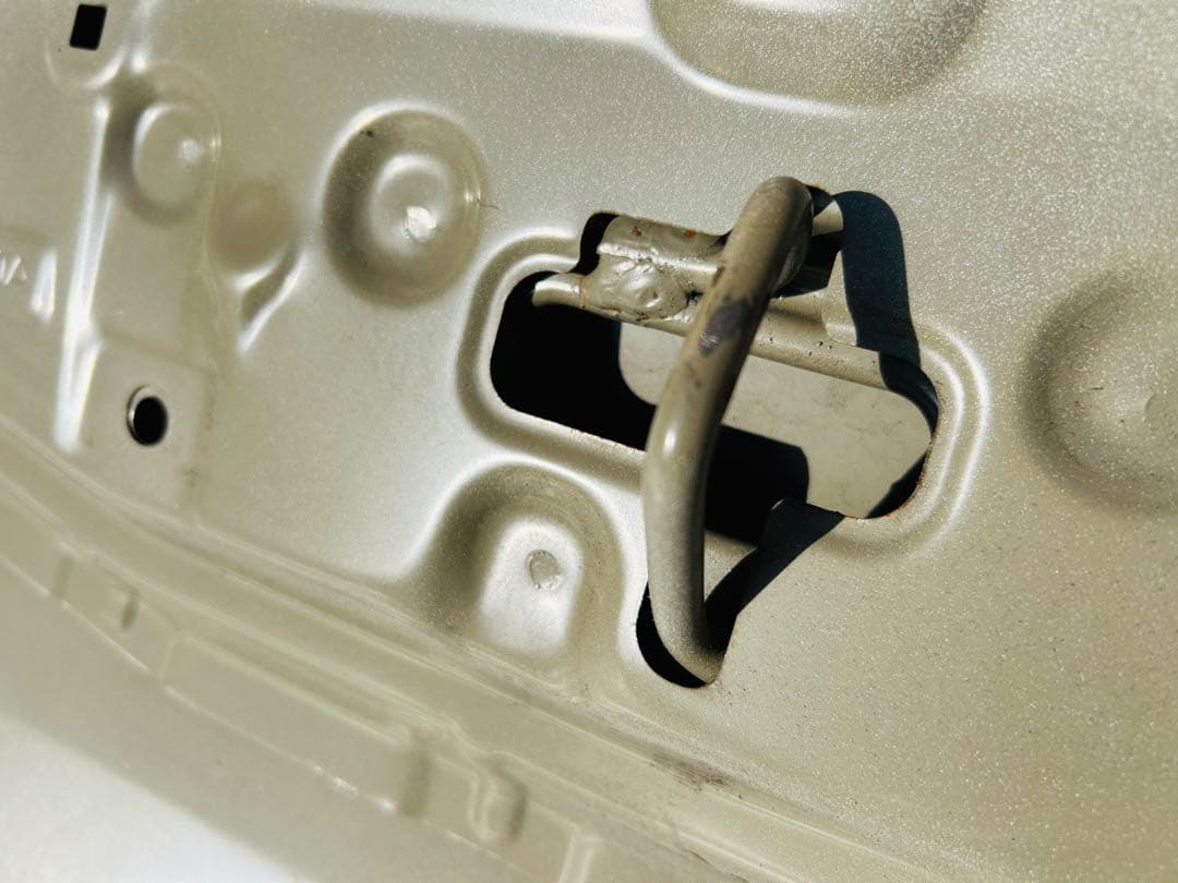 jam024様　ハイエース　200系　8型　DX ナロー　純正ボンネット