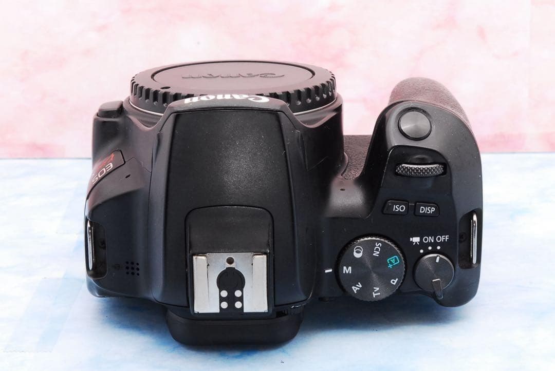 キャノン Kiss X10☆一眼レフカメラ☆手ぶれ補正標準＆超望遠☆バッグ付