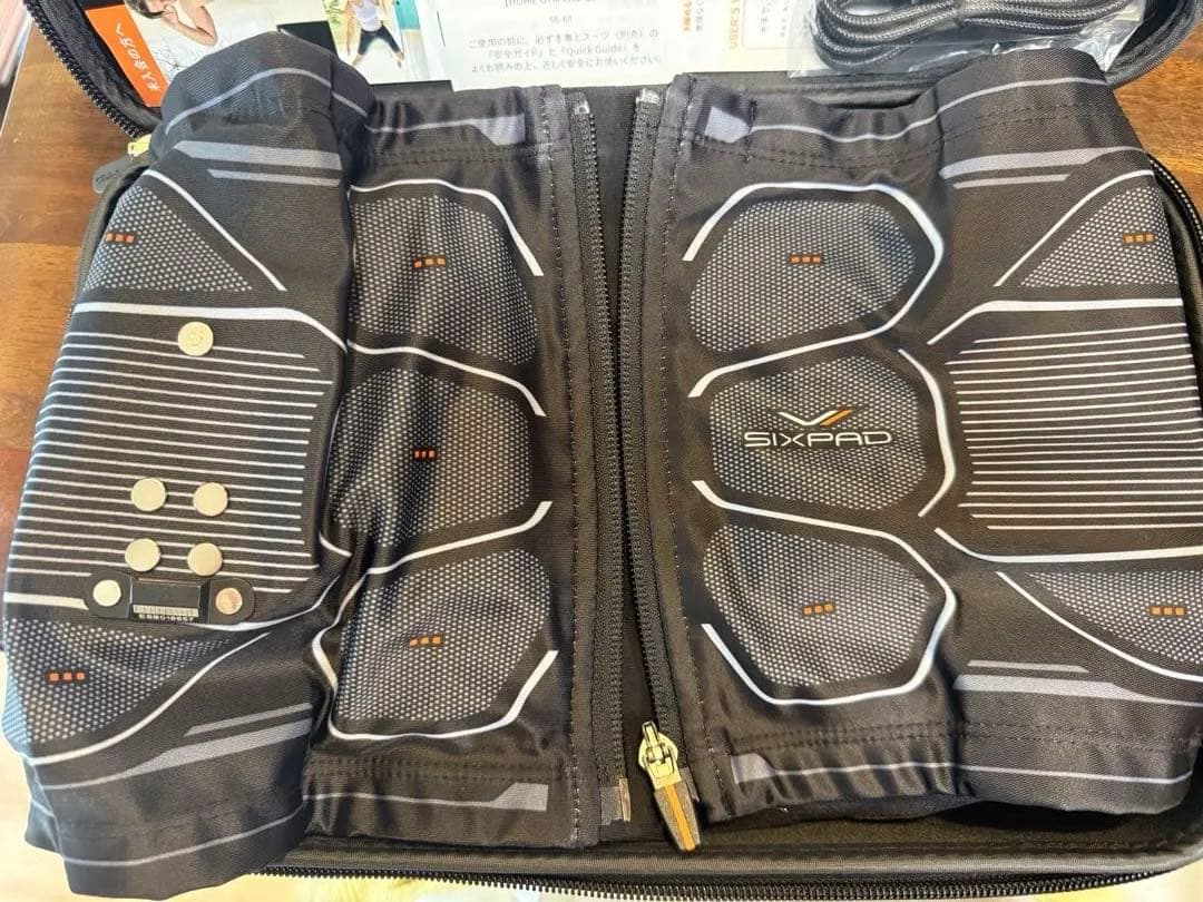 ★ねこねこ様★　SIXPAD パワースーツ コアベルト Mサイズ メンズ