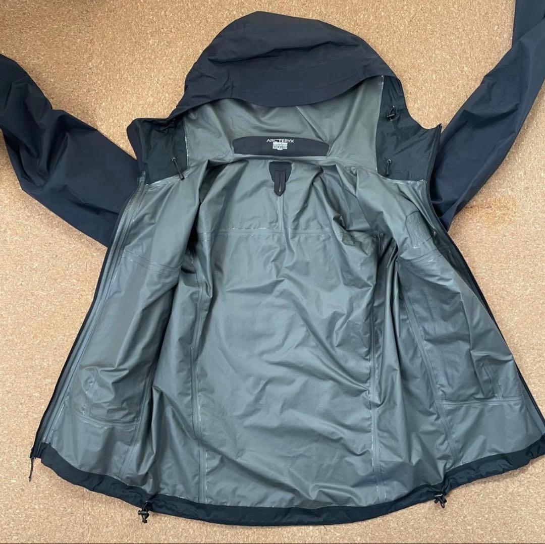アークテリクス ベータSL Sサイズ　ブラック　ゴアテックス　シェル