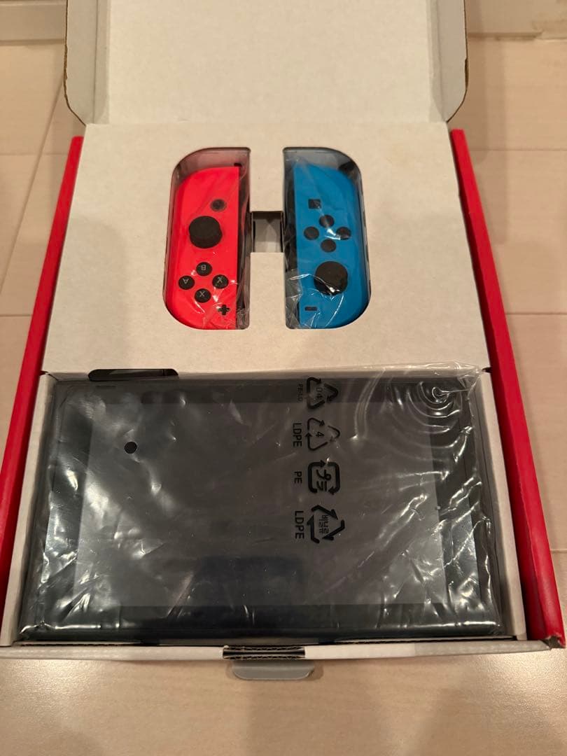 美品　Nintendo Switch　バッテリー強化版　　 2024年製