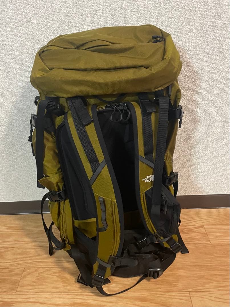 （新品未使用）チュガッチ45Ｌ　Mサイズ　モスグリーン