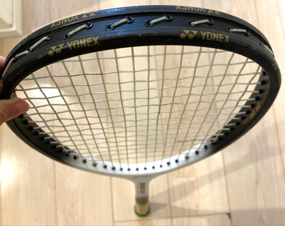 ヨネックス　BORON テニスラケット　軟式　白　黒