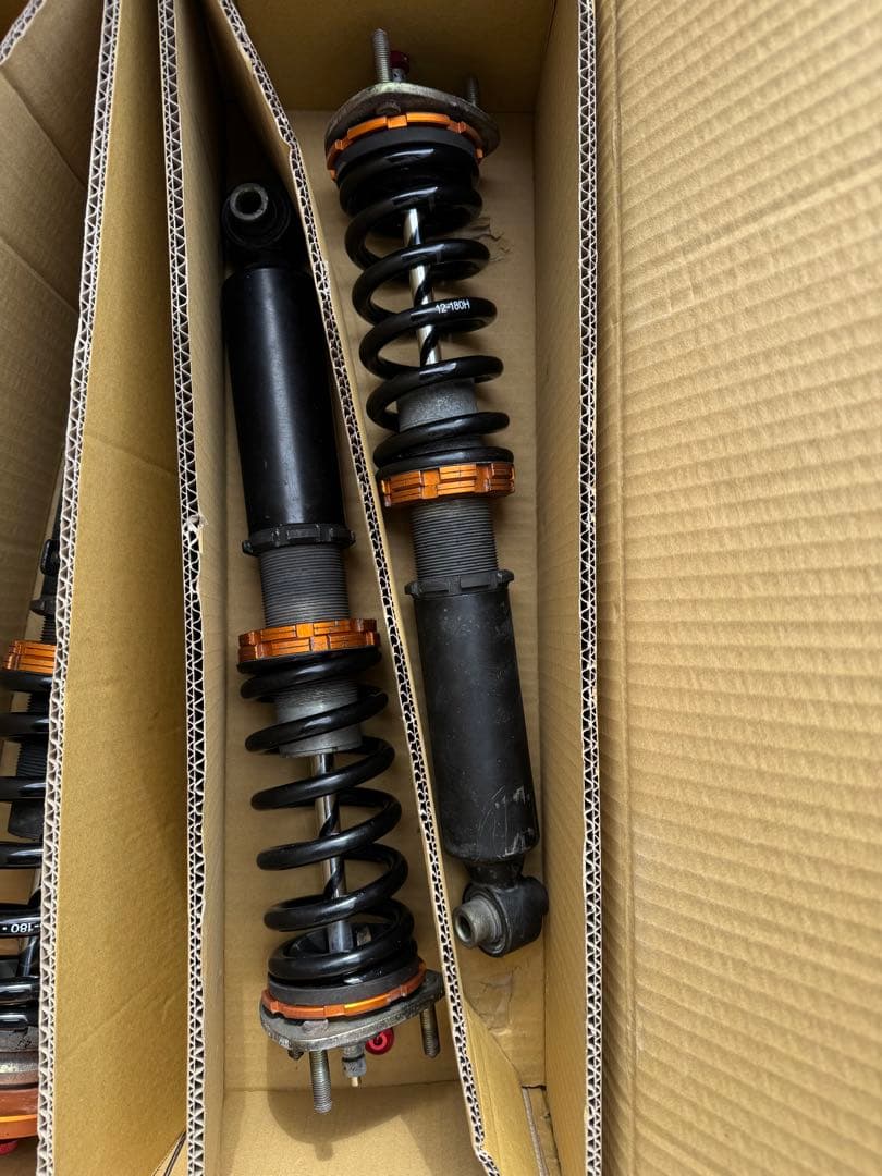 固着抜け無し！！　GRX120マークX サスペンションキット 4本セット