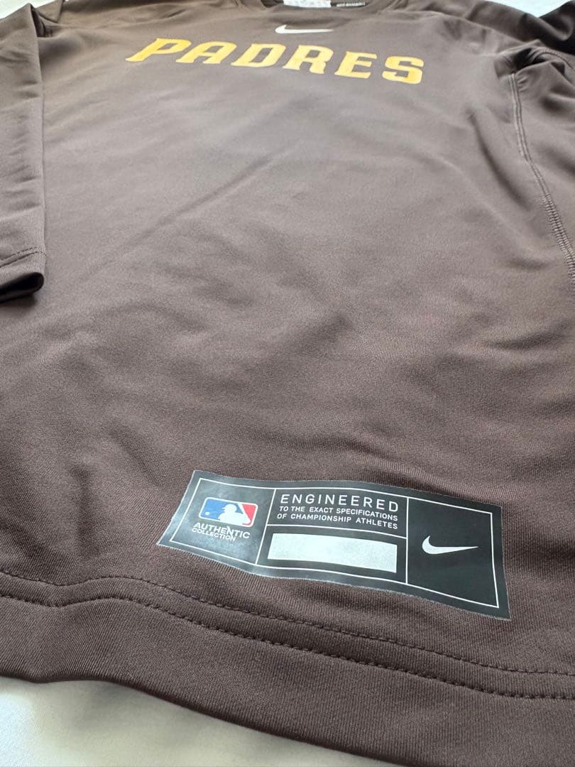 NIKE MLBメジャーリーグ 長袖Tシャツ ロンT サンディエゴ・パドレス