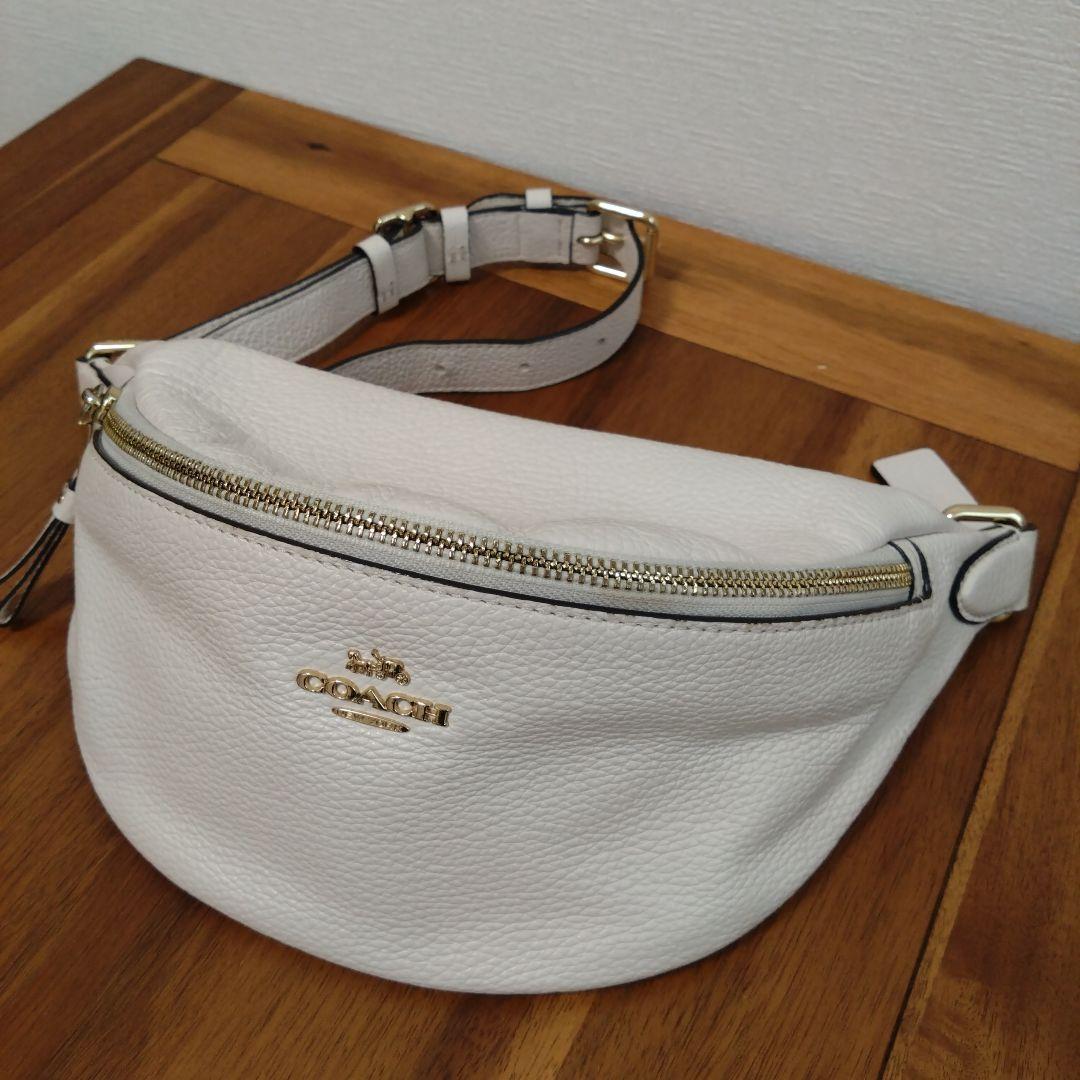 COACHバッグ　ウエストポーチ