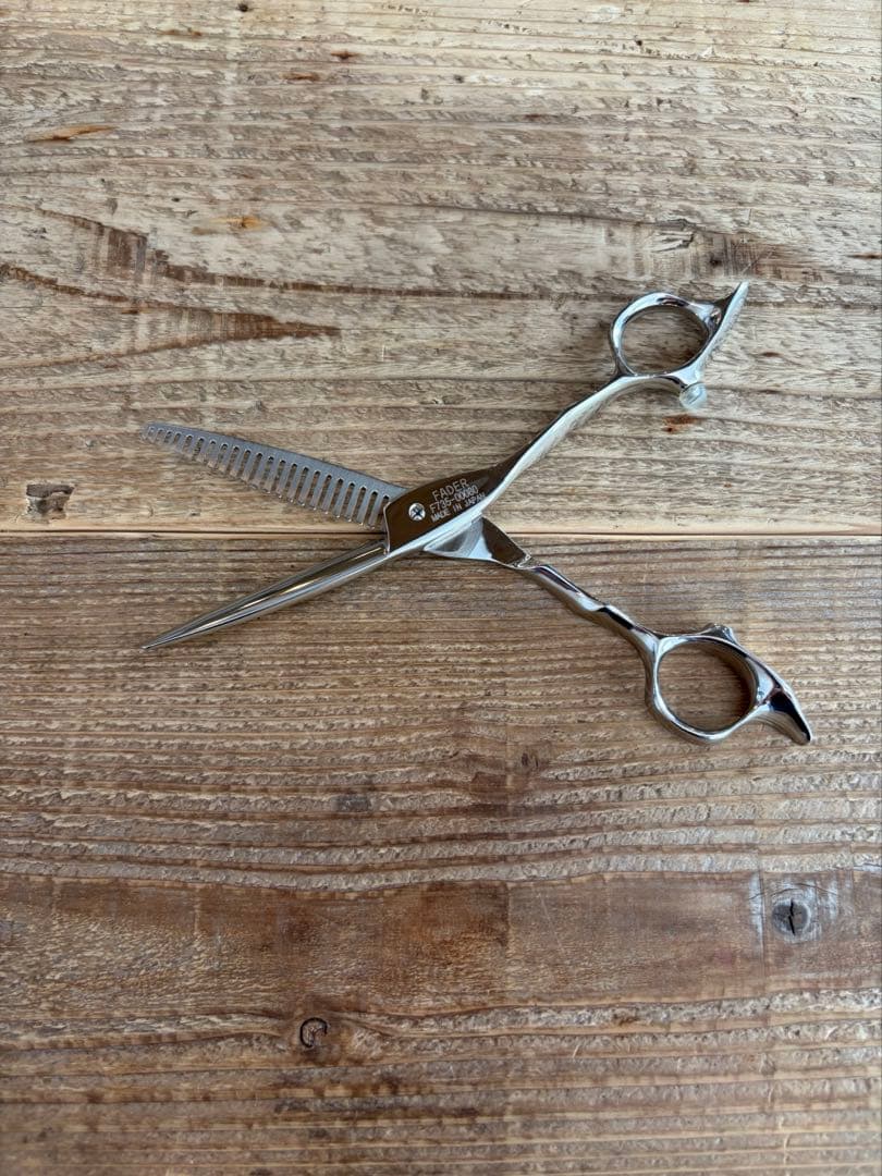 HIKARIシザー F735 FADER THINNING