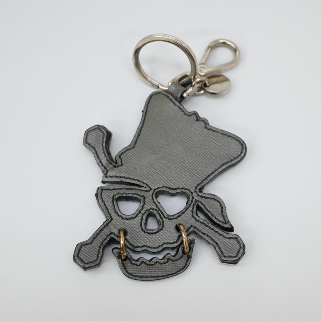 ■ 46543★PRADA プラダ キーホルダー チャーム スカル