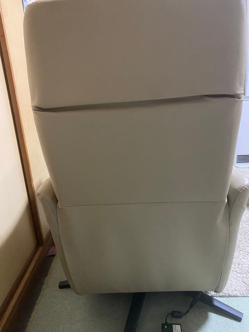 1人がけリクライニング　ヒーター送風付き　ニトリ