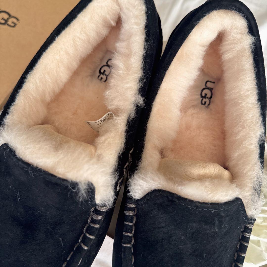 新品未使用　UGG アグ　アンスレー　モカシンシューズ　スウェード　23cm