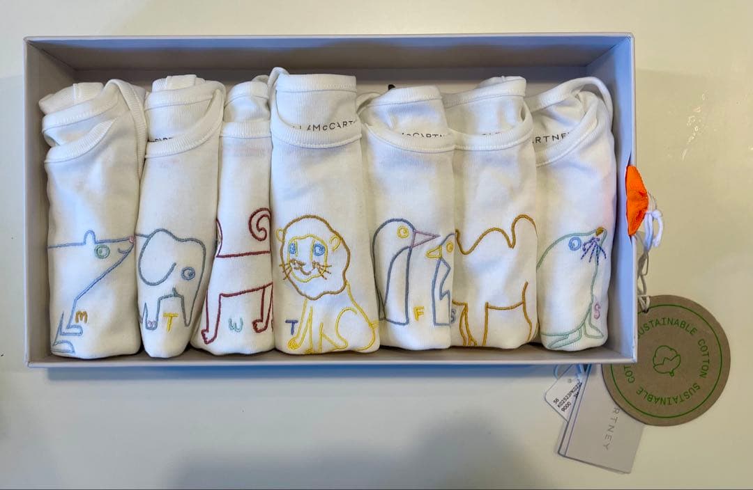 ステラマッカートニー動物刺繍ベビーロンパース7枚セット
