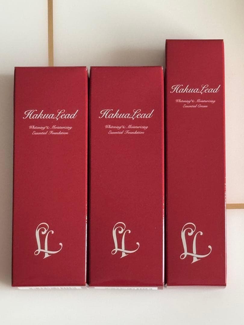 超お買い得‼️ ハクアリードファンデ2本&ハクアリードエッセンシャルクリーム1本
