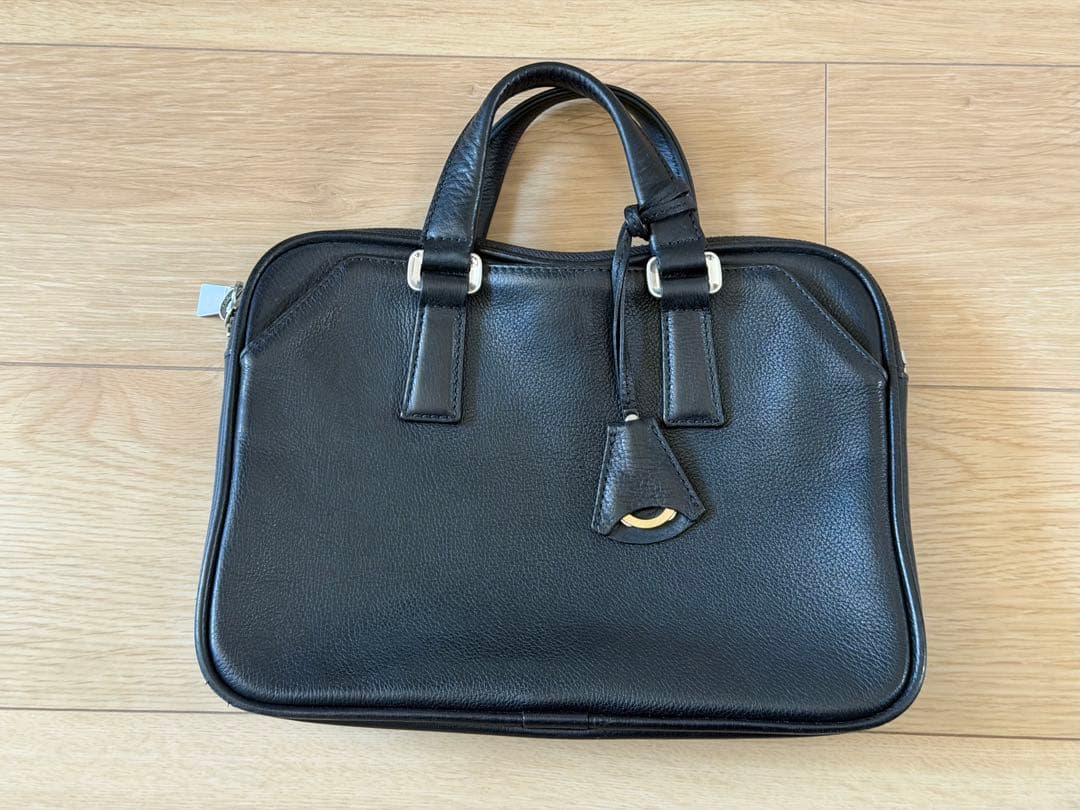 アニアリ　aniary　ミニブリーフケース　ハンドバッグ　レザー　本革　シボ革黒