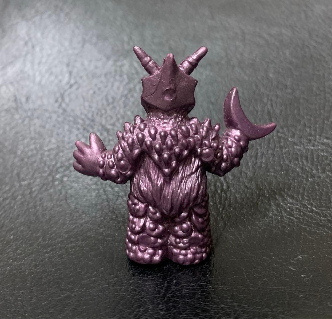 ウルトラ怪獣消しゴム　巨大ヤプール　パープルメタリック　ポピー　昭和レトロ