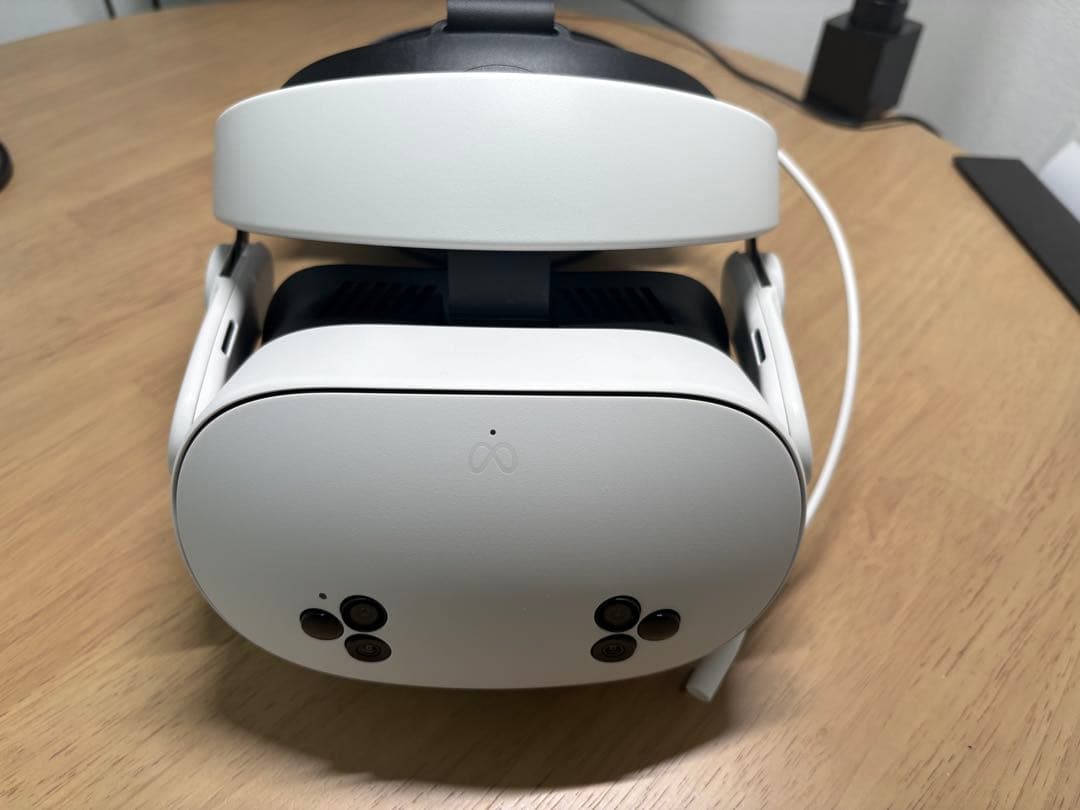  Quest 3S 128GB【20日使用、付属品17,000円相当】