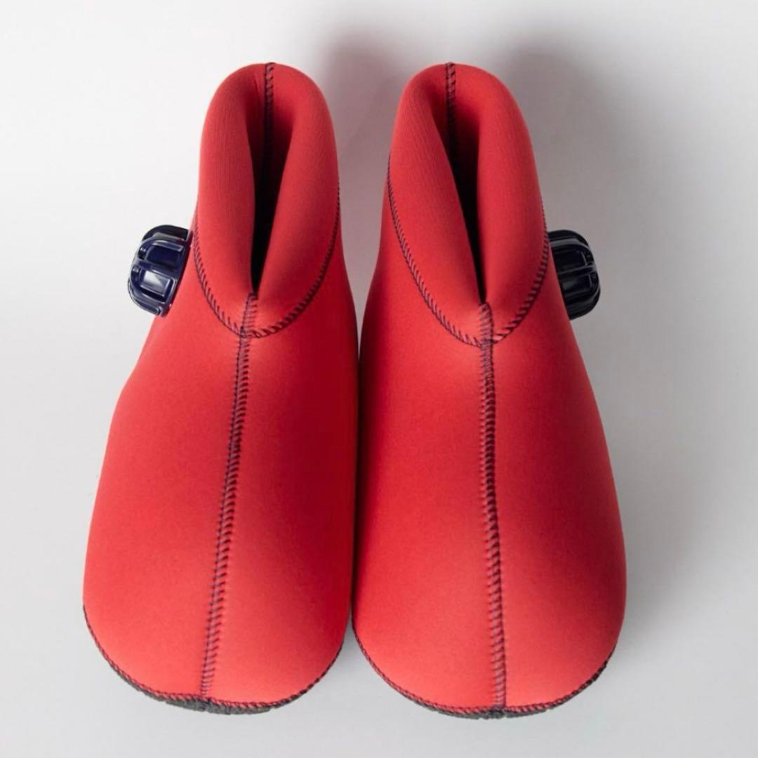 【新品未使用】クロッツ　ウエットスーツ素材やわらか湯たんぽ足用S24cm 106