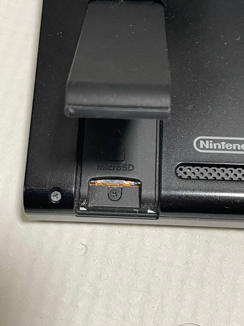 新型ニンテンドースイッチ 本体のみ NintendoSwitch 2019年製