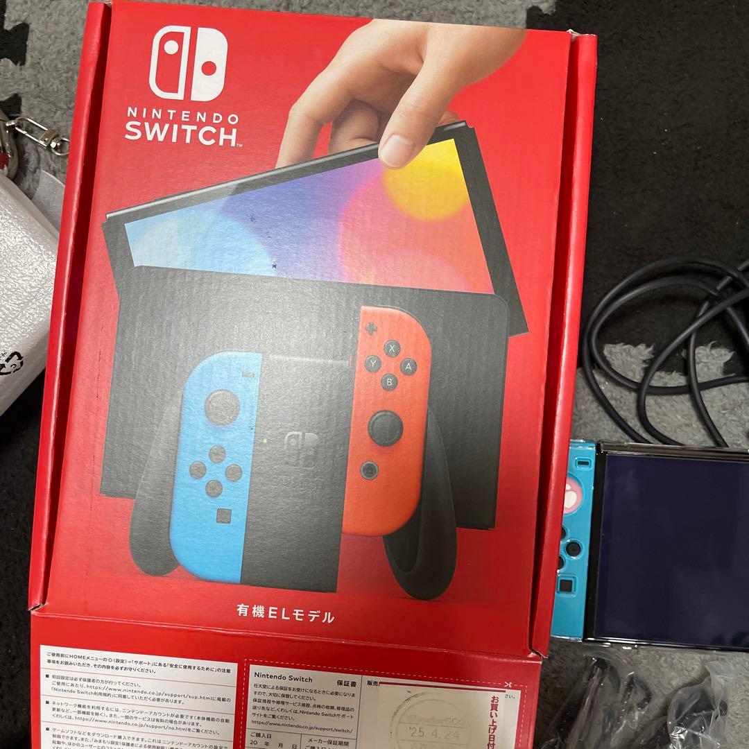 Nintendo Switch EL モデル　青/赤 肉球ボタン