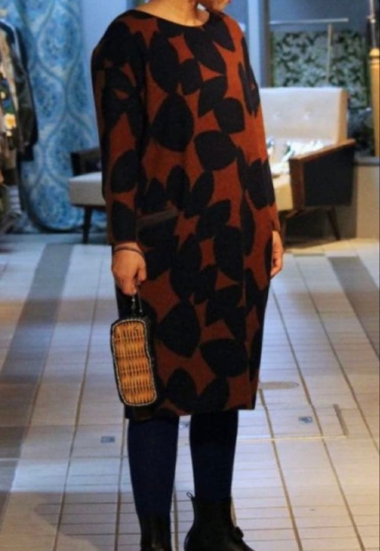 【中古品】ミナペルホネンslow dance カシミヤワンピース　38サイズ