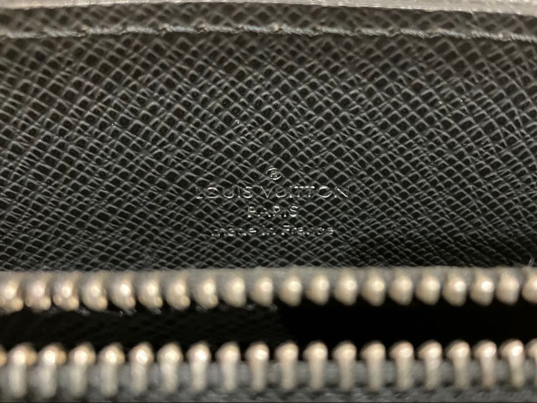 ルイヴィトン M30052 タイガ ポルトドキュマン ロザン ビジネス