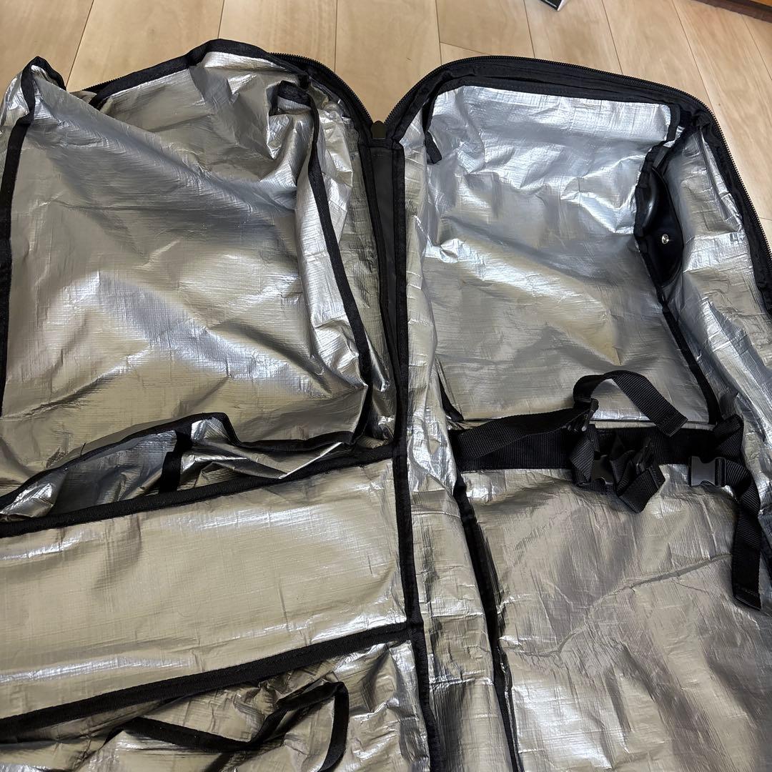 ブラック スノーボードバッグ 大容量