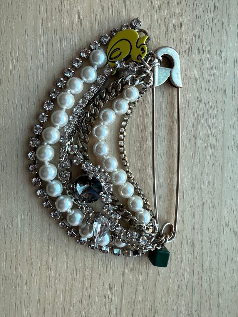 Meryll Rogge SS22 ブローチ