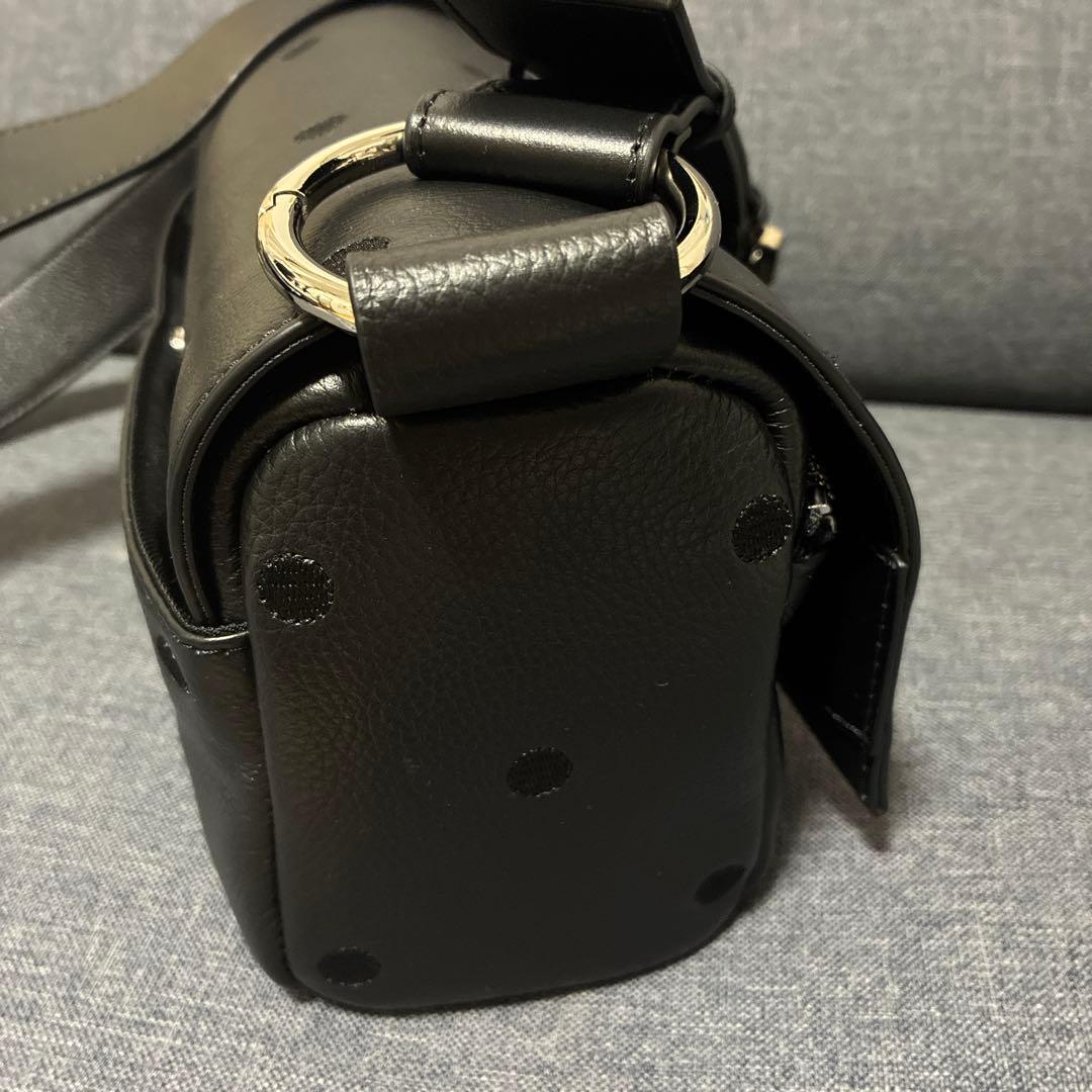 BEARDSLEY ビアズリー　ドットボディバッグ