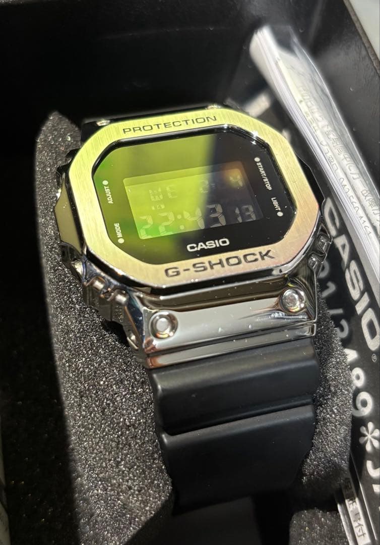 GM-5600 CASIO G-SHOCK デジタル腕時計 ブラック