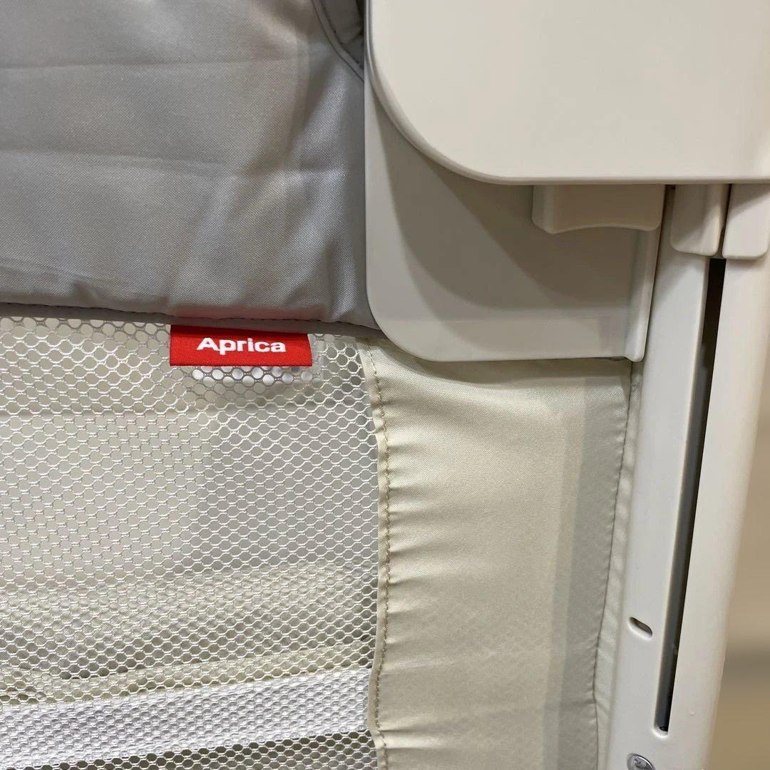 【Aprica】ベビーベッド ココネルエアー AB ホワイトグレー