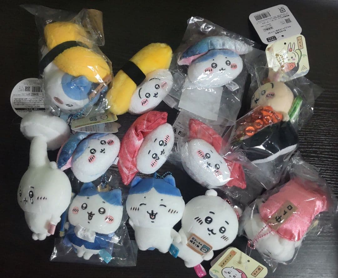 12個セットまとめ　ちいかわ寿司　エポス　生え変わりなハチワレ　寄生　バースディ