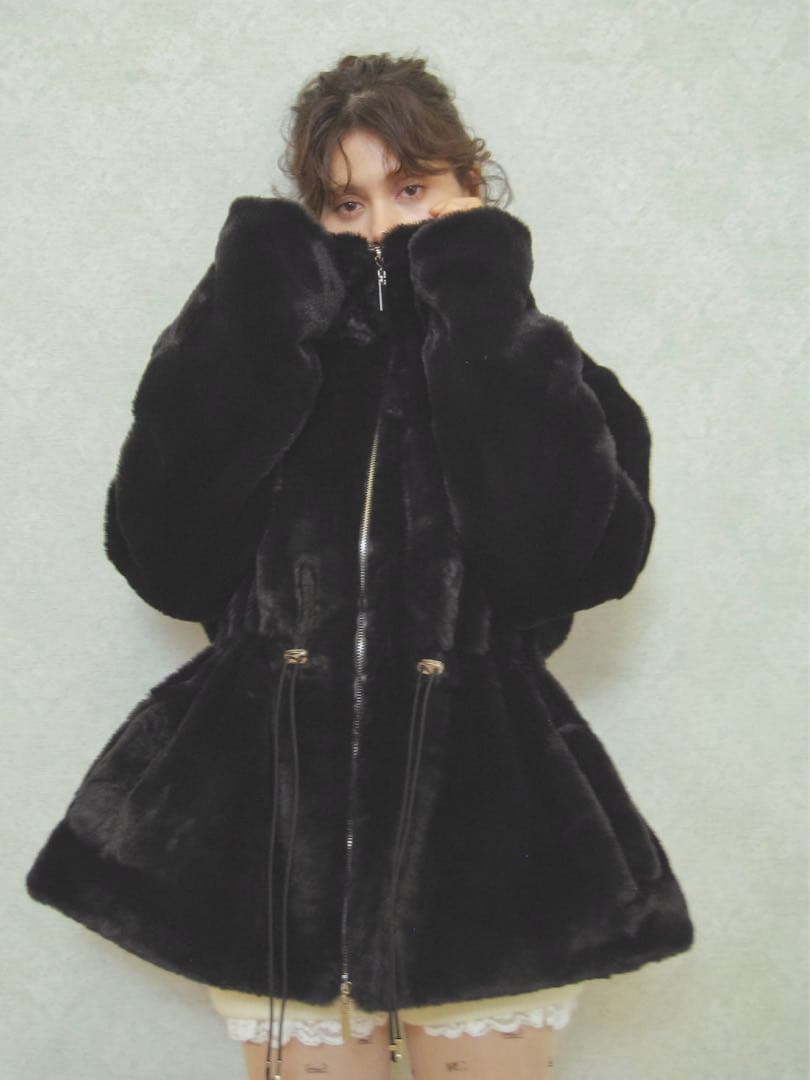 ペリキュール　ファーコート　plump fur zip coat