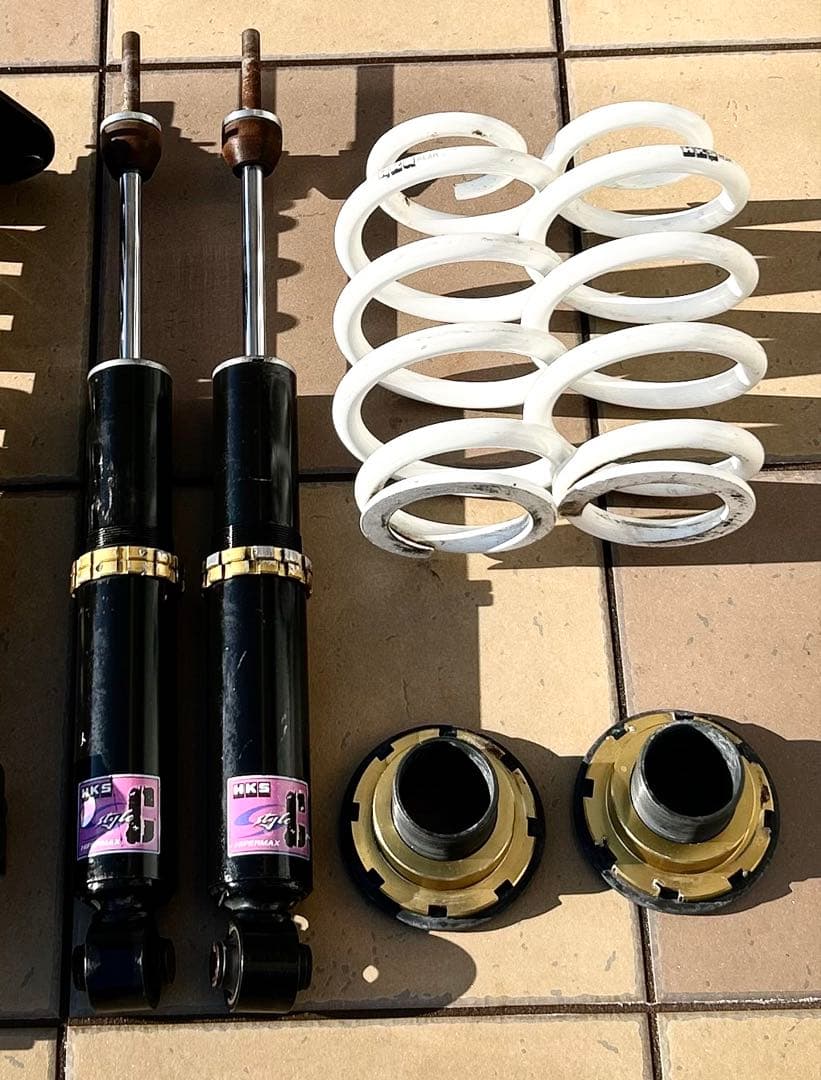 20系ヴェルファイア，アルファード　と50系エスティマHKS 車高調。