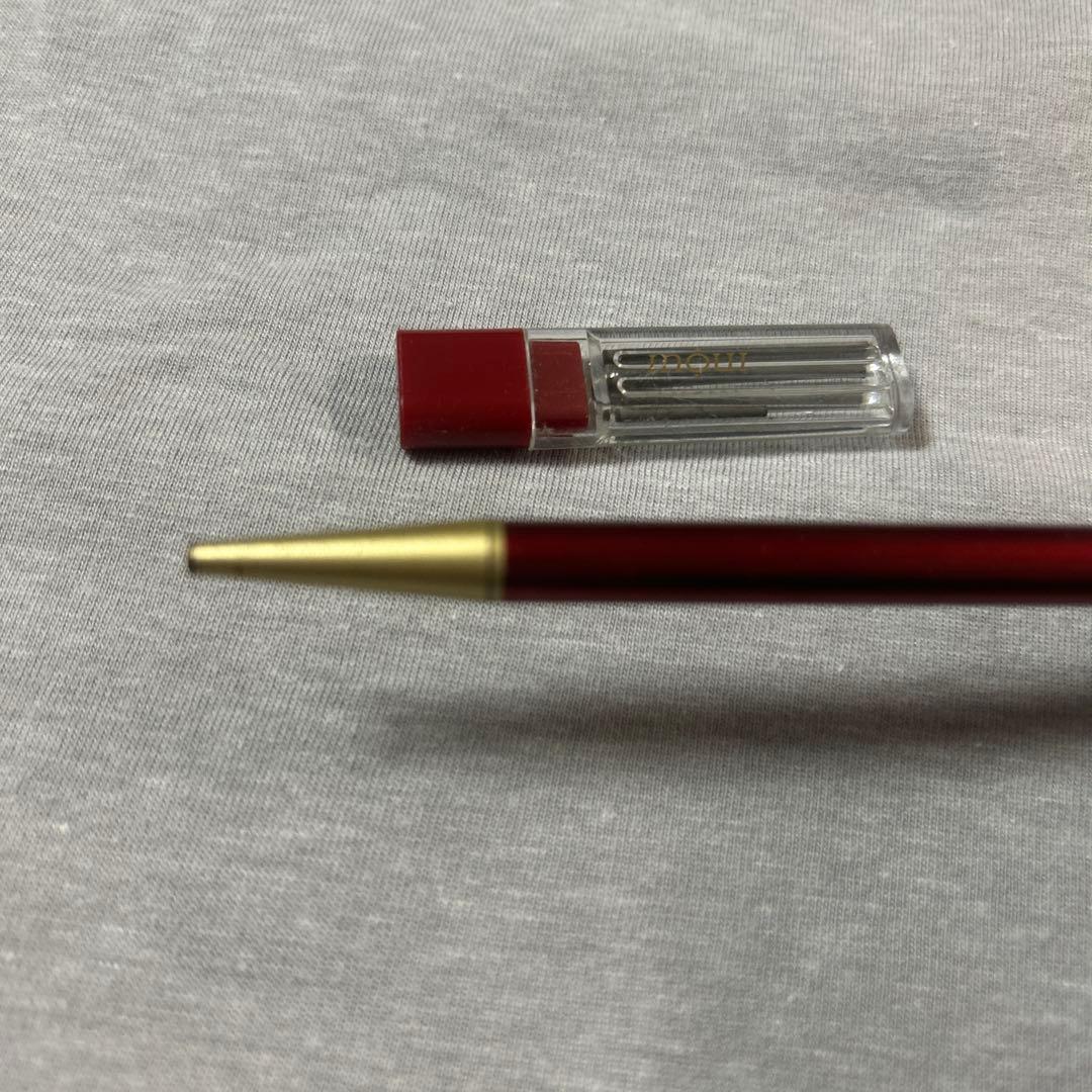 インウイ　INOUI アイブロウペンシル