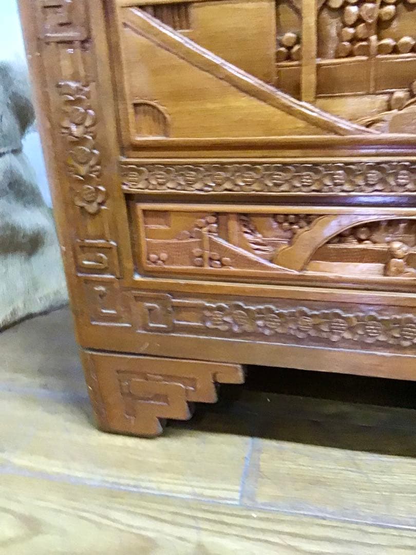 Totoro☆管370☆中国☆アンティーク☆手彫り☆カンファーチェスト