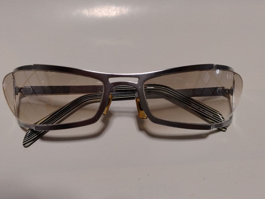 BBCO ビビコ　スポーツサングラス シルバー 角型