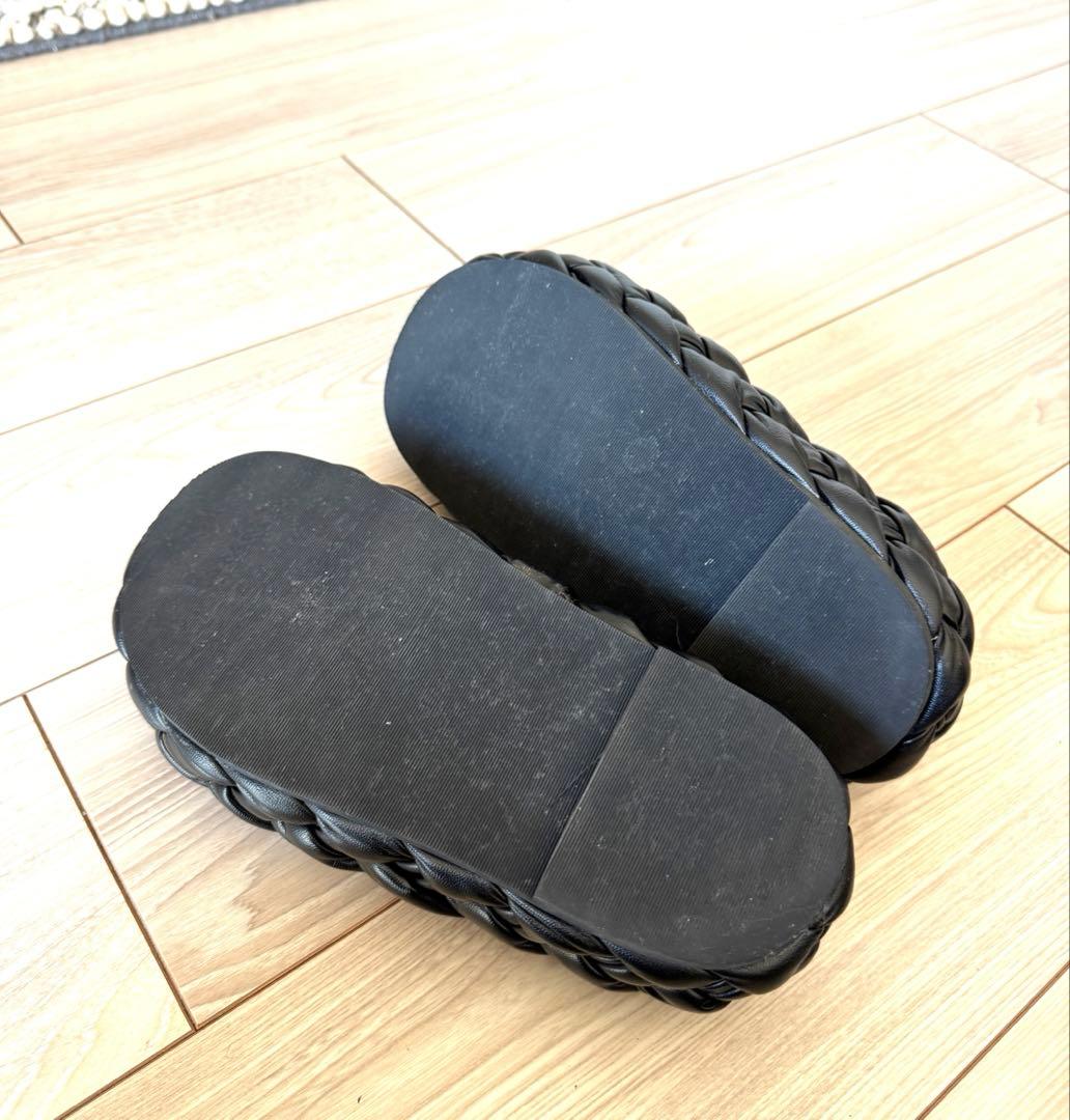 Ph7+ ピアッカセッテ 編み込み 厚底 レザー　サンダル ブラック