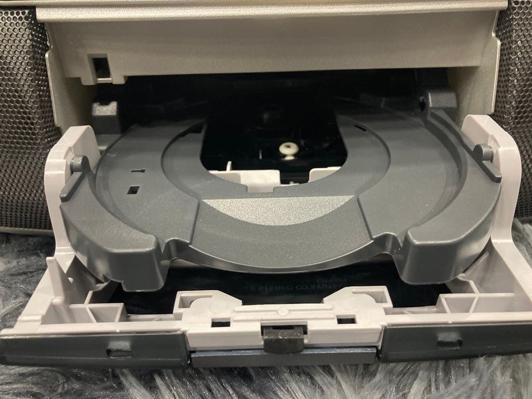 パナソニックCDラジオカセットシルバーRX-DT36-S