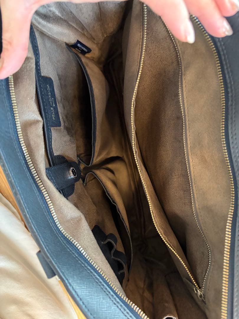 PELLE MORBIDAネイビーレザービジネスバッグ