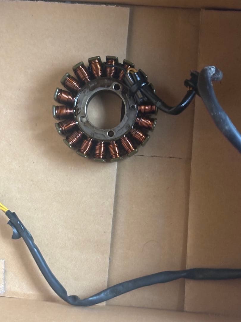 専用　スズキインパルスGK7CA ジェネレーターコイルのみ　10800キロ