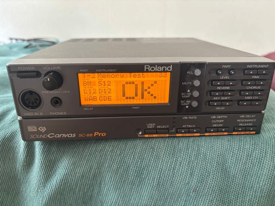 A*u様 動作確認済取説付新古Roland SC-88 Pro ハードウェア音源