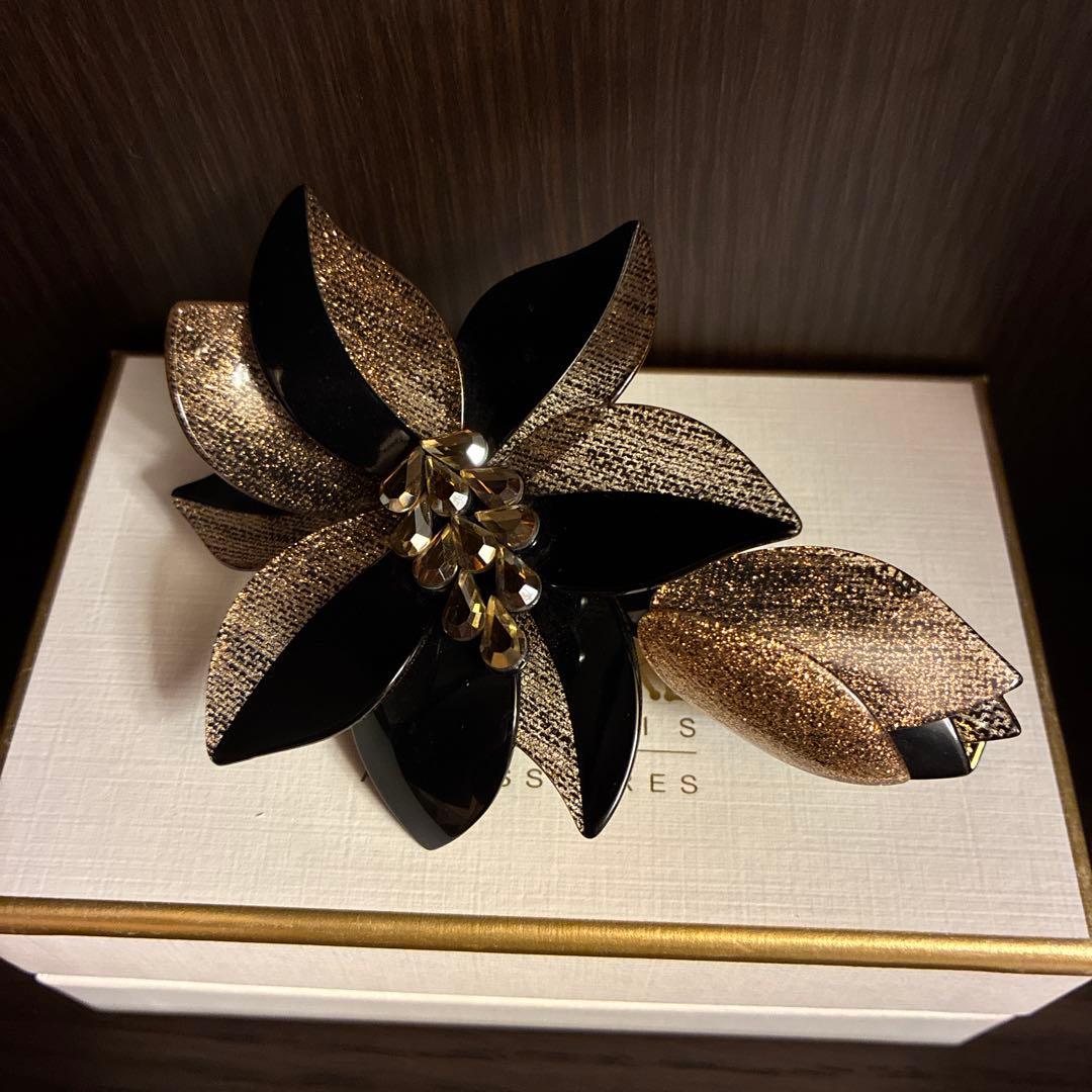 1/26まで　ALEXANDRE de paris バレッタ